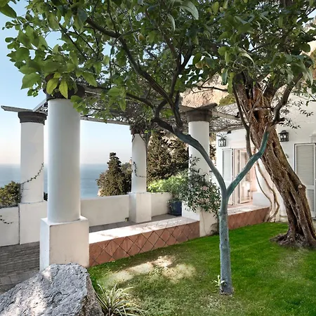 Villa Gocce Villas - Villa Bouganvillea Superb Capri Villa With Views *
