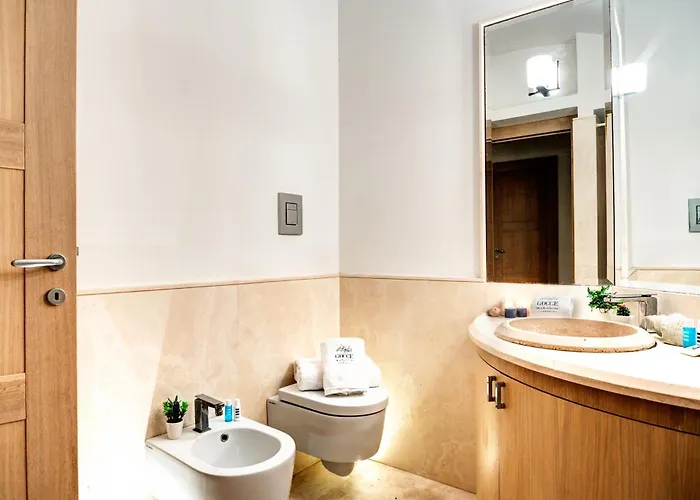 Gocce - Bouganvillea Superb With Views Villa